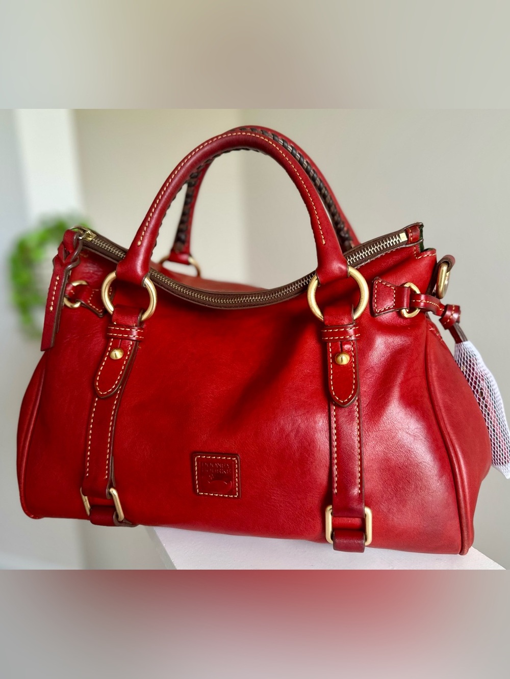 Dooney & Bourke Vintage Red Florentine Satchel EUC - Picture 14 of 15